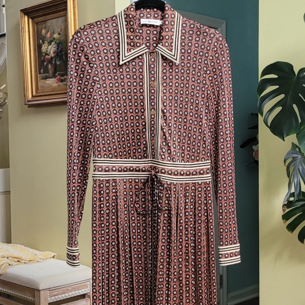 TORY BURCH Silk Blend Pleated Skirt  Sun Prints All Over Dress Size Small - Picture 8 of 16